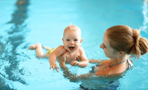 Swimming classes and one-to-one coaching at the Warrington pool hire venue
